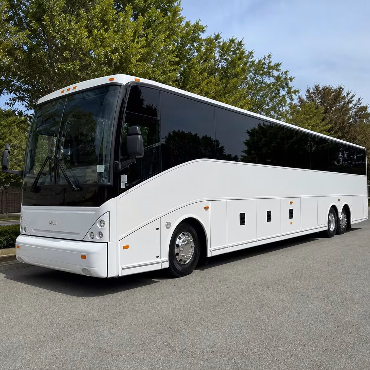 connect charlotte s research triangle commuters and corporate campus employees with reliable daily shuttles